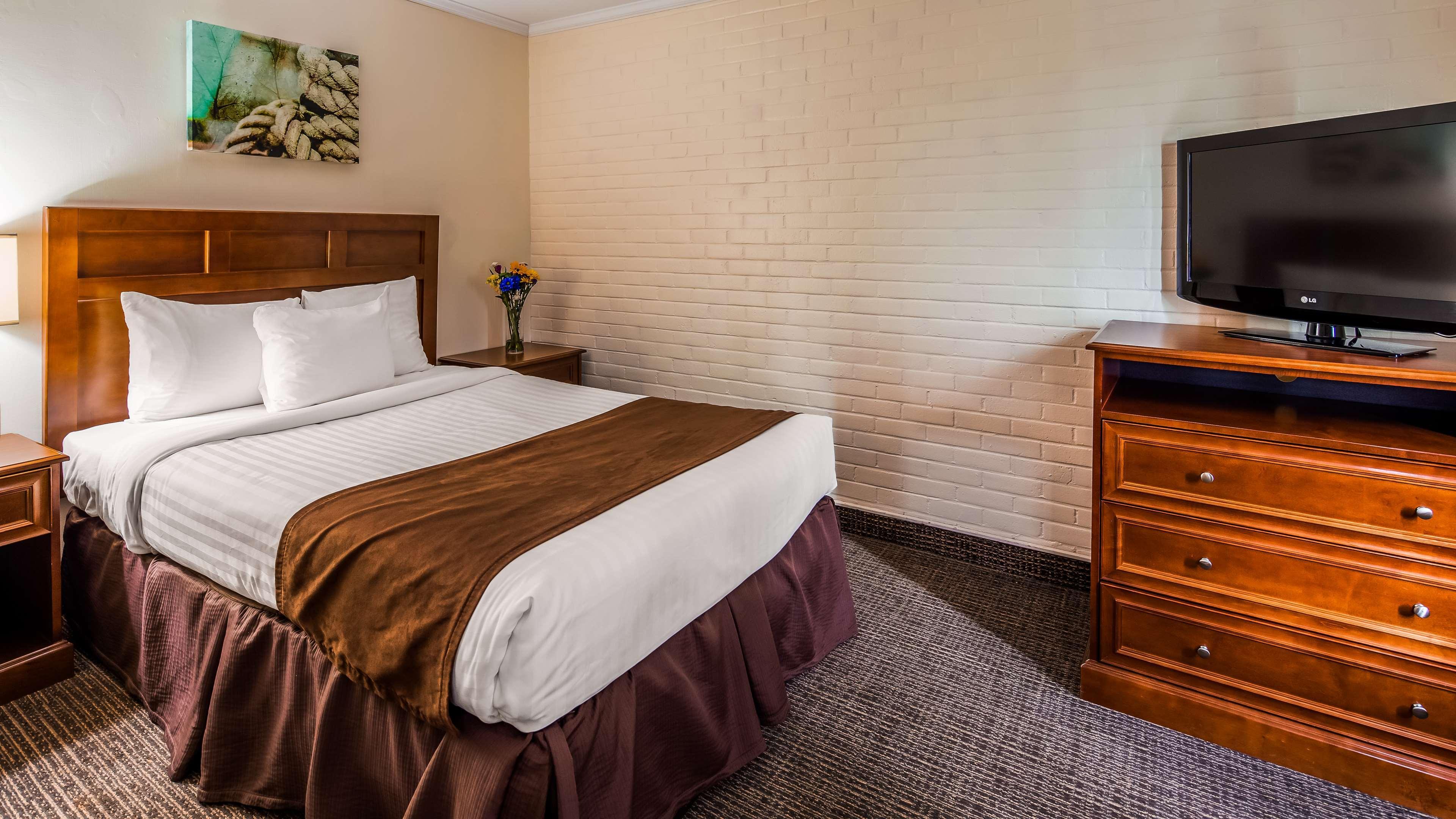 Best Western Adams Inn Quincy-Boston Exterior photo
