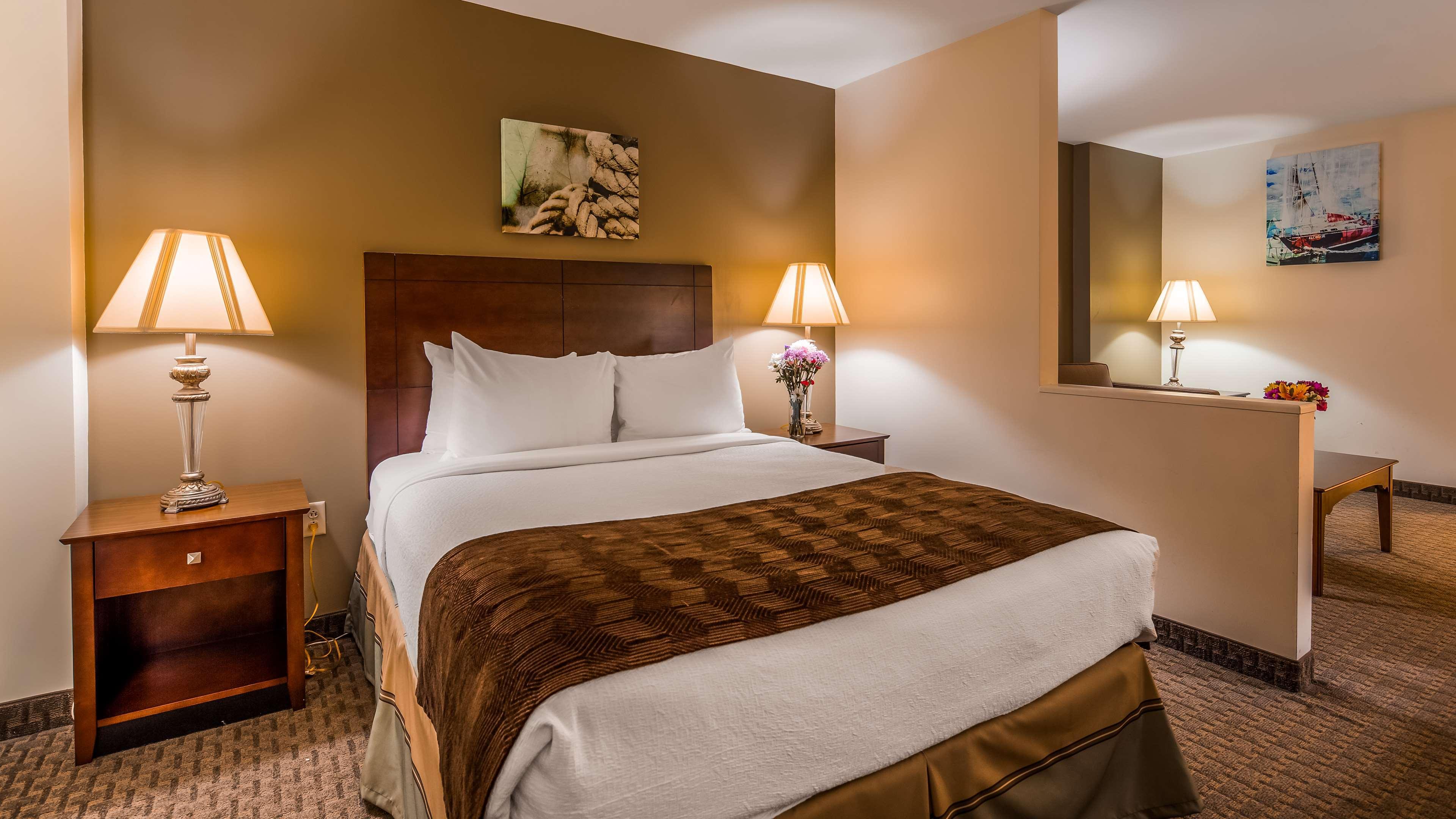 Best Western Adams Inn Quincy-Boston Exterior photo