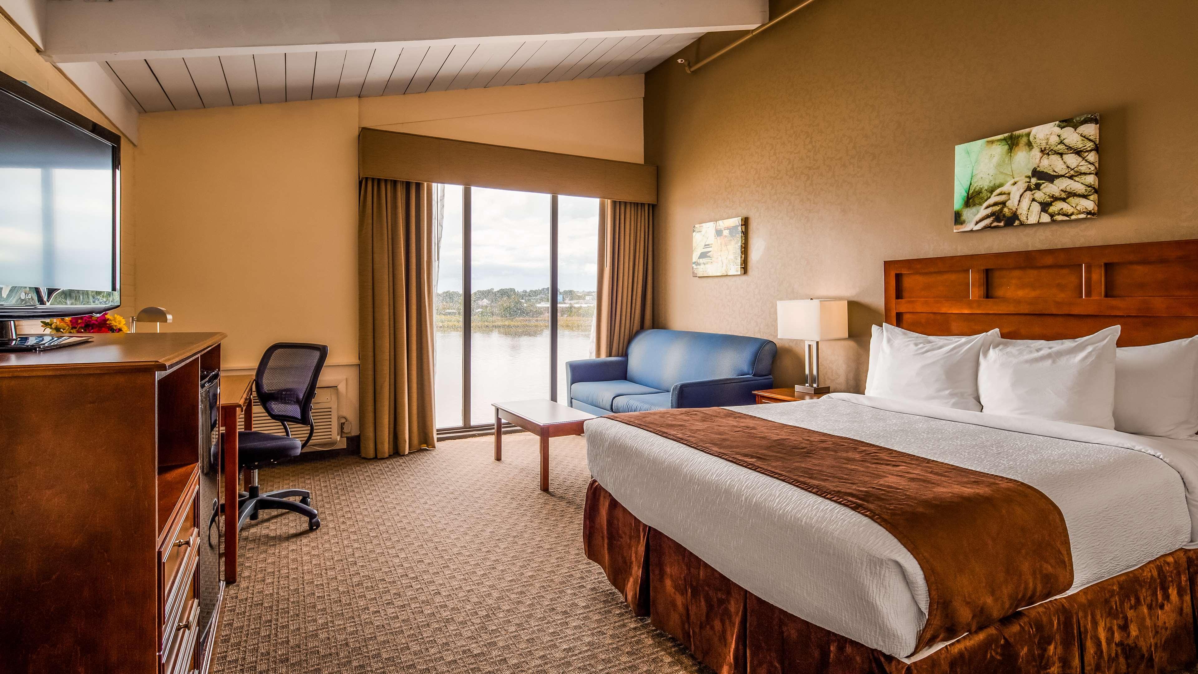 Best Western Adams Inn Quincy-Boston Exterior photo