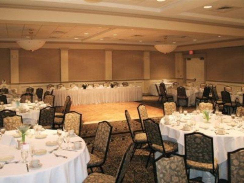 Best Western Adams Inn Quincy-Boston Exterior photo